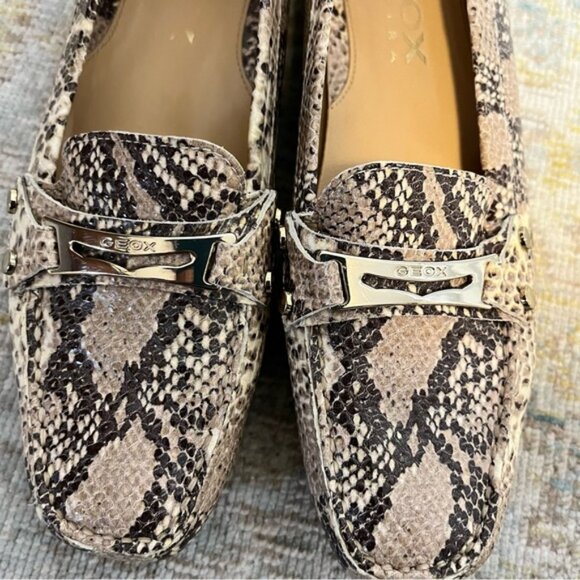 GEOX Respira Snake Embossed Loafers Women's Leather Shoes Size 36 EU - Picture 4 of 9